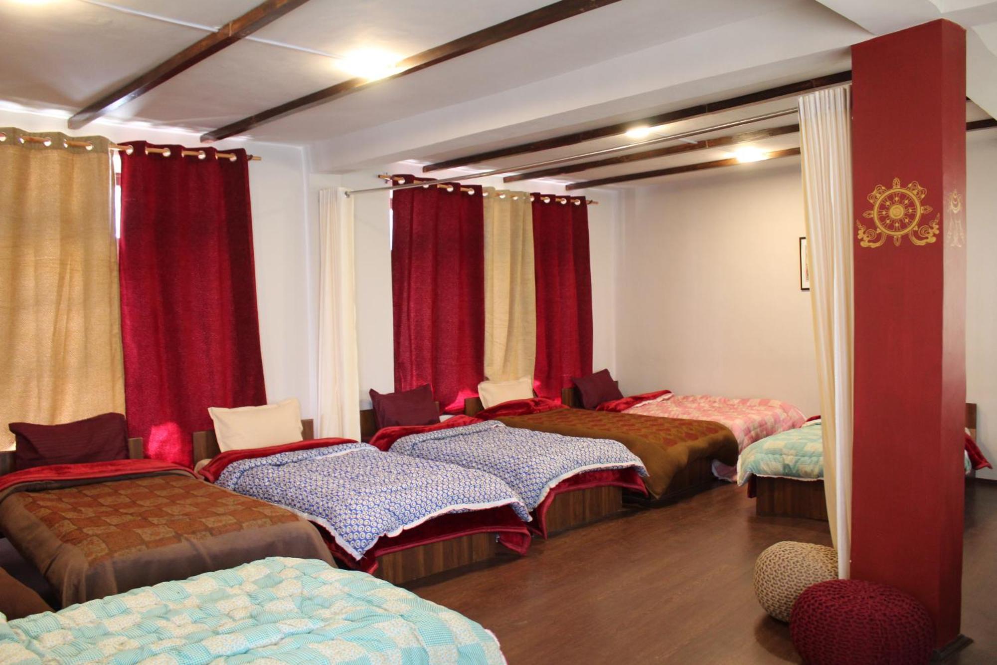 Kyelang Times Hostel Exterior photo